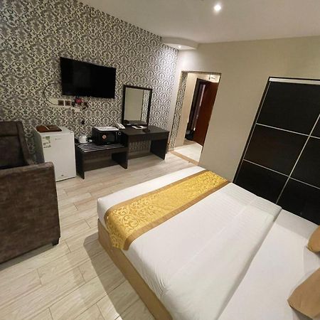 Nourth House Aparthotel Al Karajat Kültér fotó